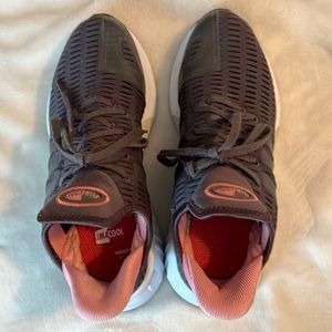 Adidas size 8.5 women’s climacool women tennis shoes. Eggplant color with pink